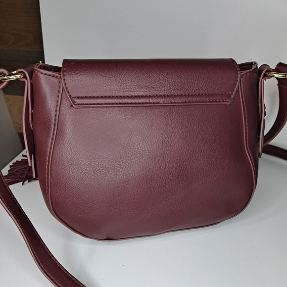 Steve Madden burgundy tassel crossbody - Picture 11 of 14